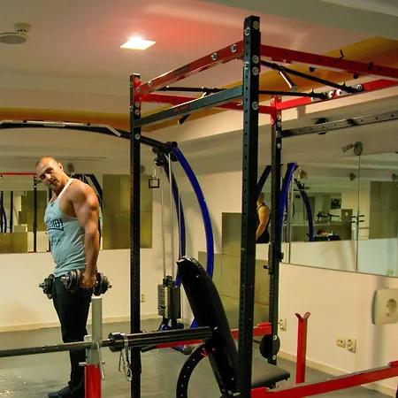 Хотел здравец