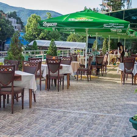 Zdravets Hotel 4*
